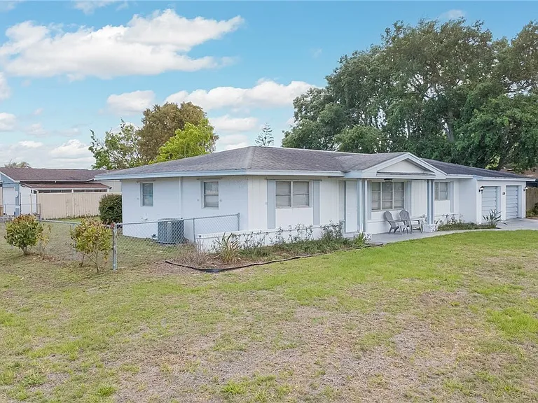 220 Punta Alta Ct — Photo 36