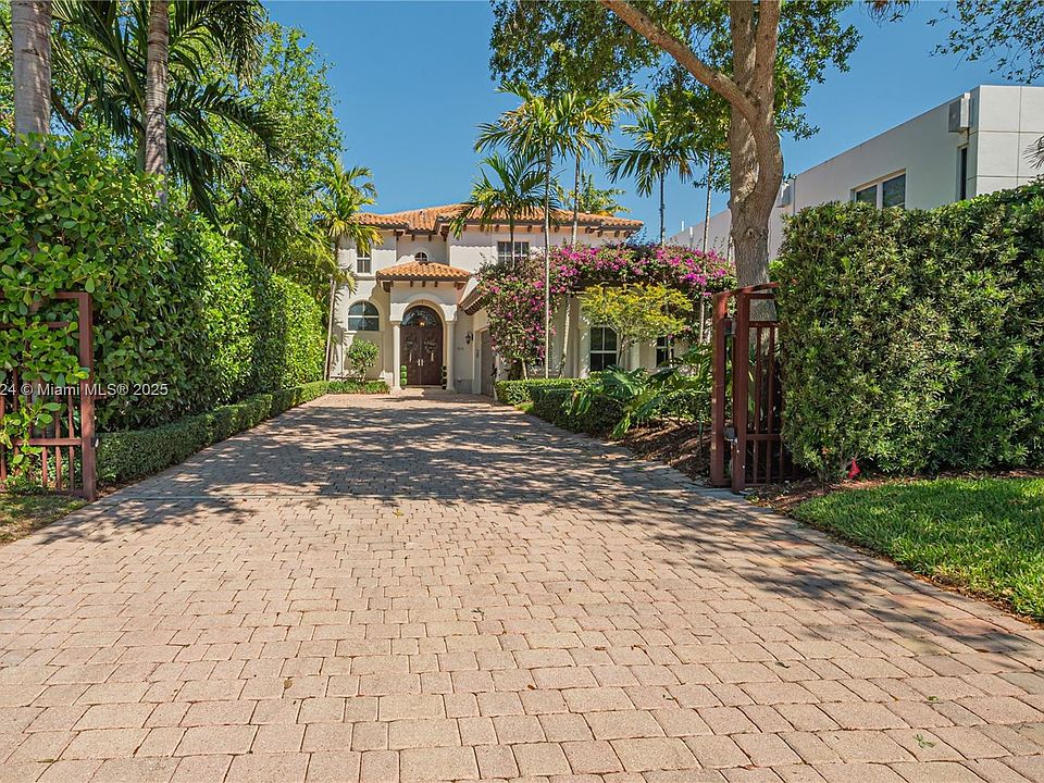 1st image of 5815 SW 27th St