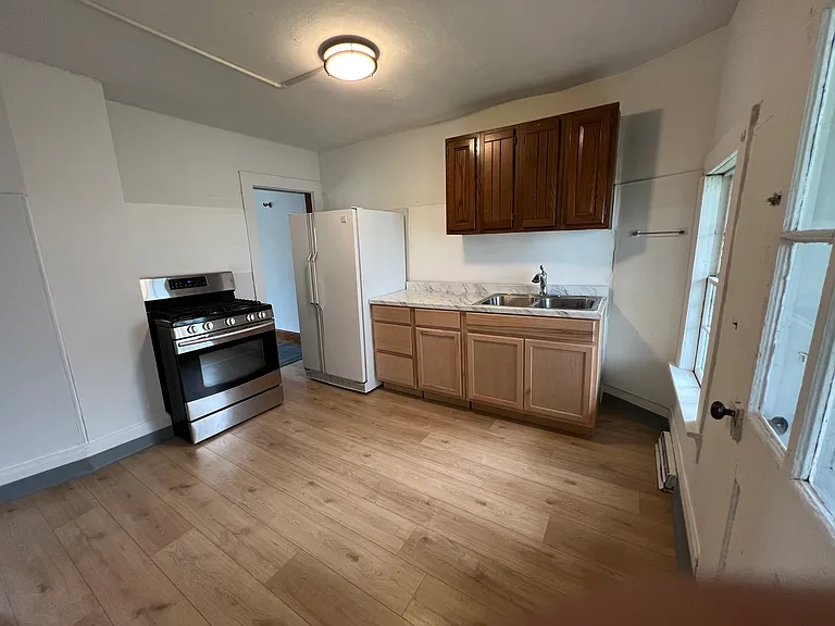 43 N 3rd St #1 — Photo 9