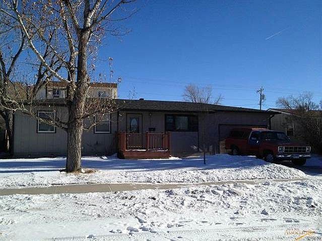 BLACKHILLS121295