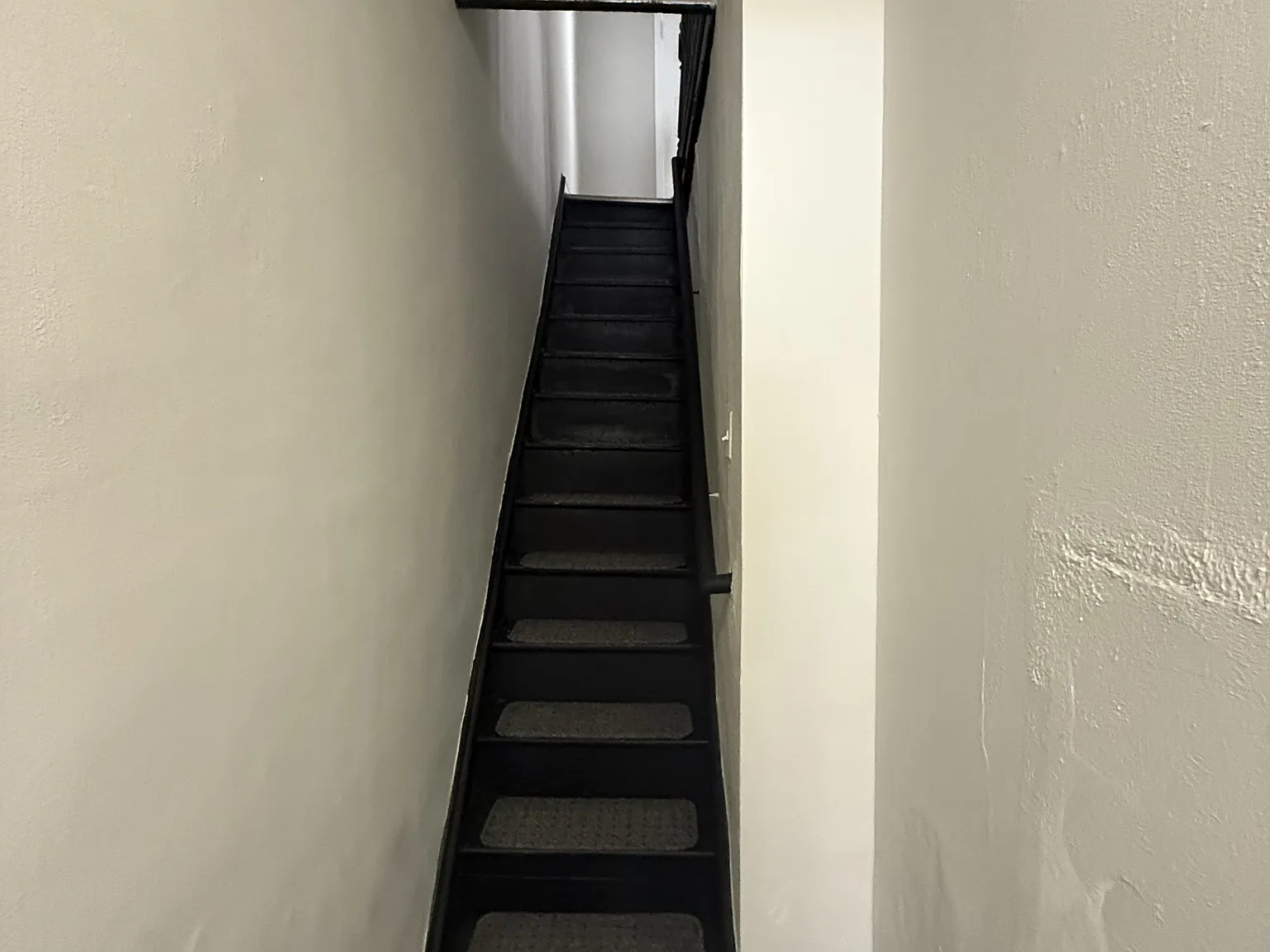 Vandike 5734 - 2nd fl — Photo 3