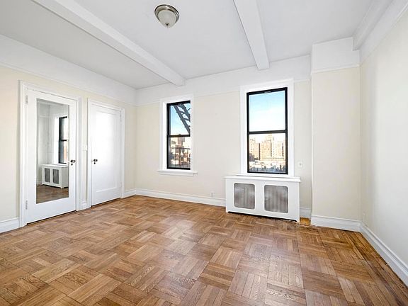 2nd image of 207 W 106th St APT 10A