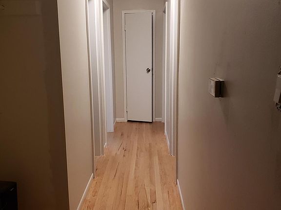 Hallway to bedrooms and bath
