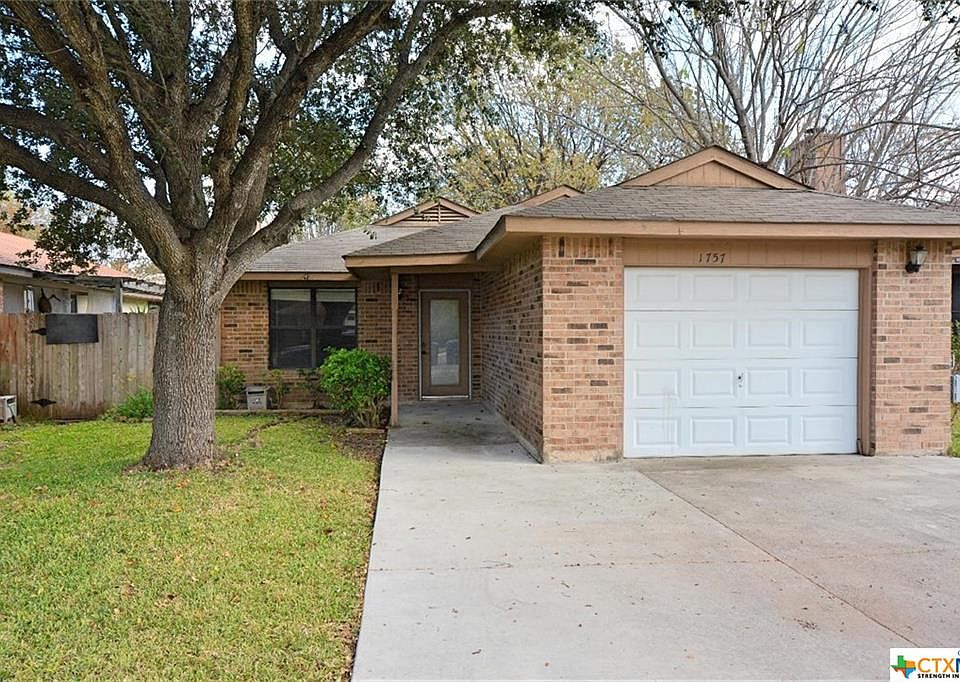1st image of 1757 Broadmoor Dr
