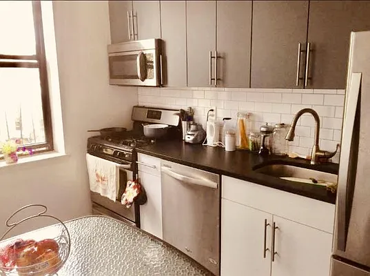 Rented by Voro NYC | media 27