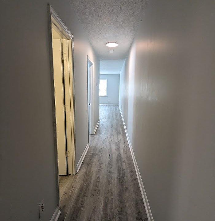 1st image of 1007 E Bragg St APT B