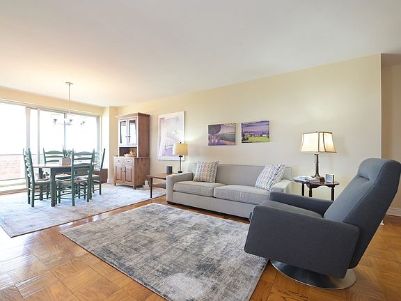 2nd image of 110-11 Queens Blvd APT 27H