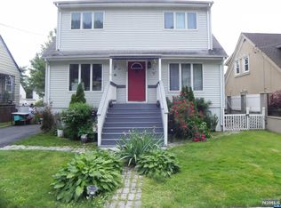 15 Beech St, Little Ferry, NJ 07643