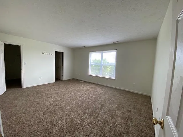 3349-3351 Edison Dr — Photo 20