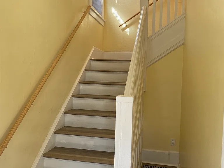 1623 Ridge Ave #B — Photo 3