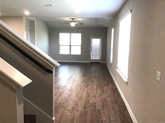 4th image of 6113 Gerard Dr