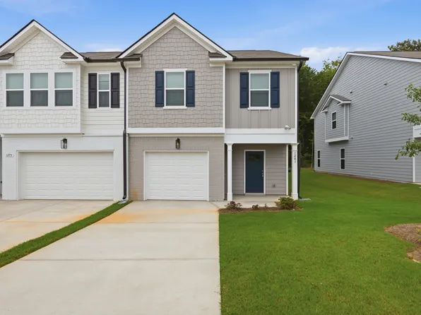 1281 McCoy St, Opelika, AL 36801
