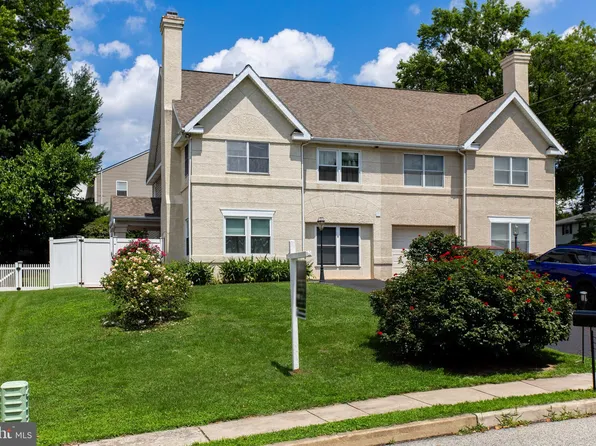504 N 6th Ave, Royersford, PA 19468