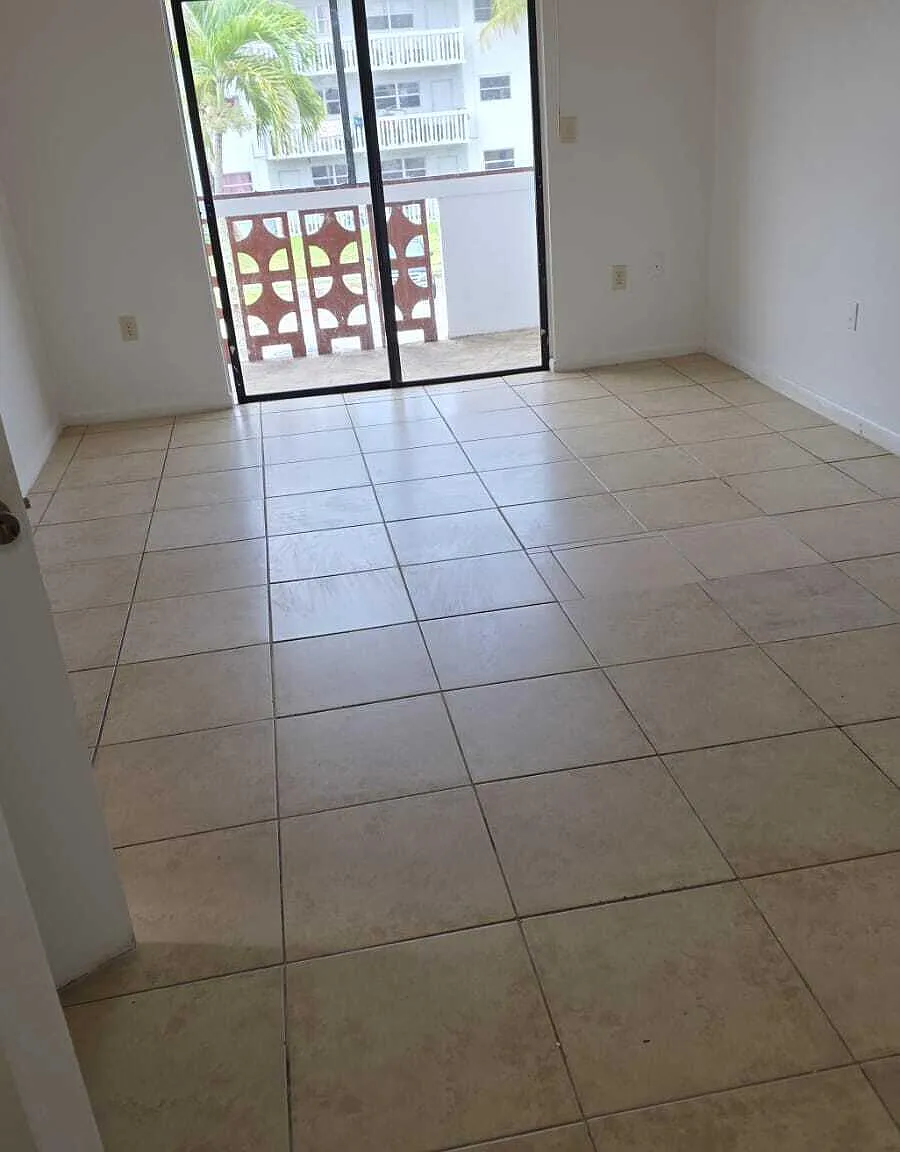 2 bed, 1.0 bath, 950 sqft, $1,850 — Photo 3