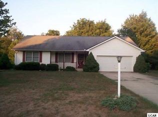 11048 Village Ln, Clinton, MI 49236