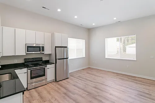 Avenue Eleven Apartments Photo 1