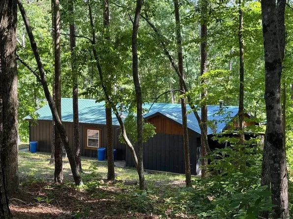 935 Big Rock Trl, Henderson, TN 38340