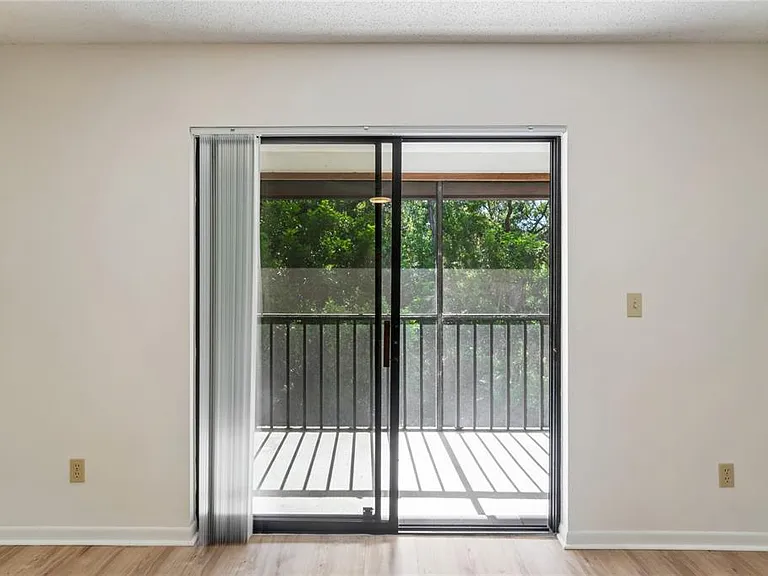 110 Hammock Pine Blvd — Photo 20