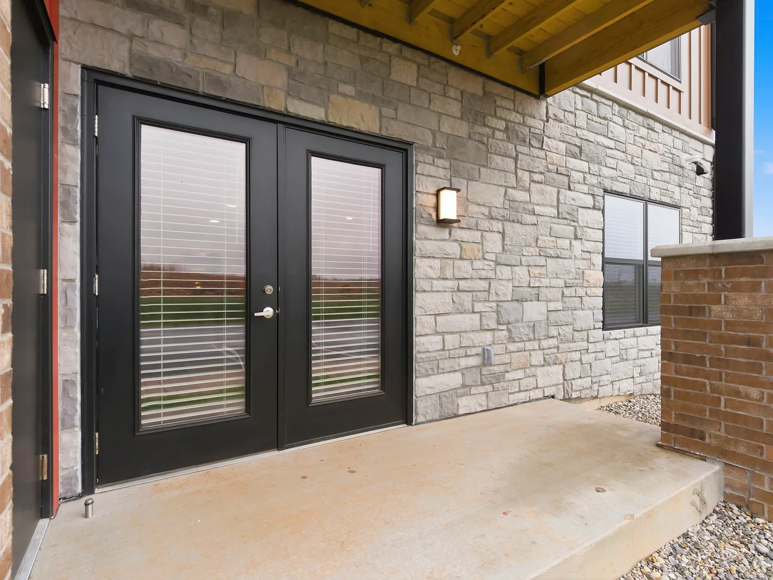 Iron Grain District Apartments — Photo 2