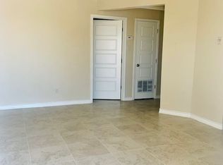 Dos Estrellas Apartments, Laredo, TX 78043