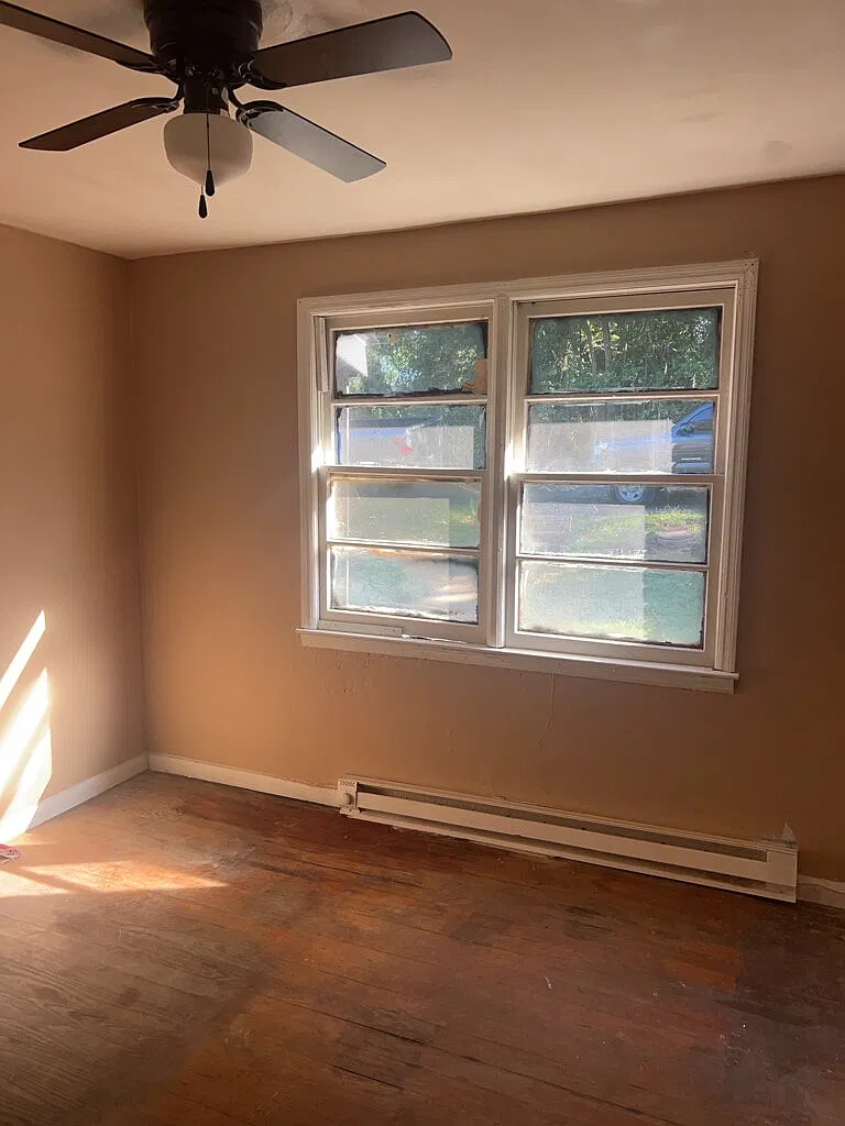 2 bed, 1.0 bath, $750 — Photo 3