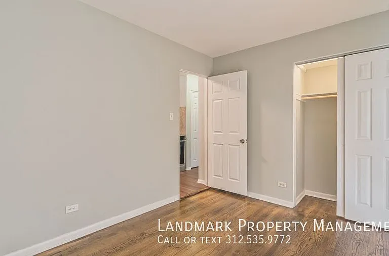 440 W Division St — Photo 13