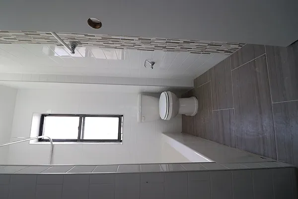 Rented by Bruma Realty LLC | media 17