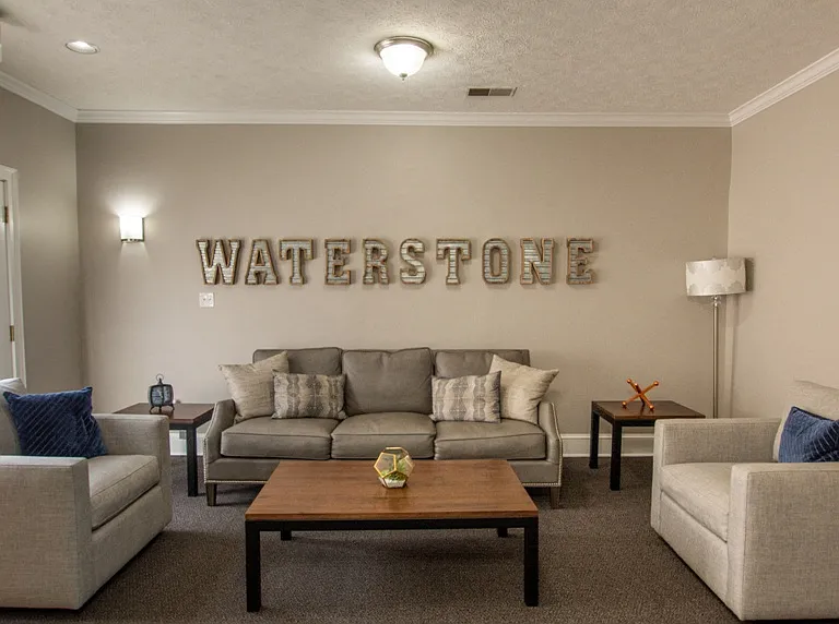 Waterstone Place Apartments — Photo 27