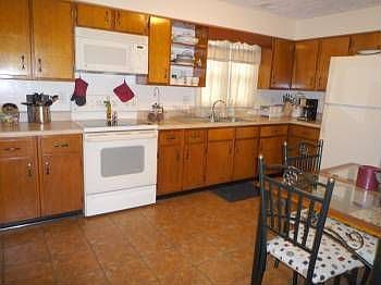 2nd image of 225 Flanagan Ave