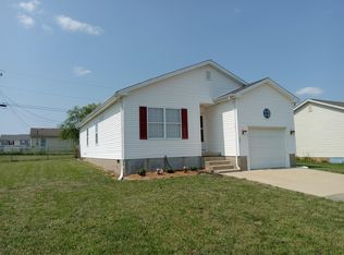 4103 Stone Trace Dr, Lawrenceburg, KY 40342