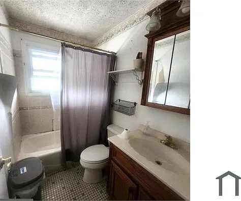 3 bed, $2,550 — Photo 4