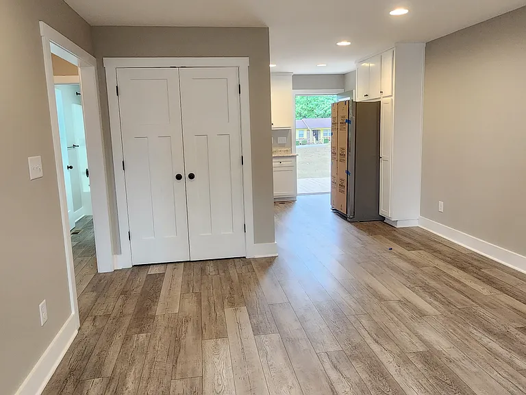 108 Heath Ln #2 — Photo 3