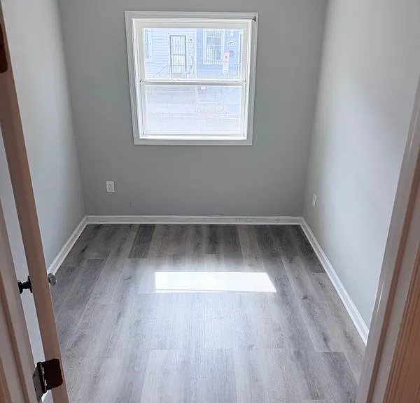 624 20th St NE #A — Photo 16