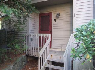150 Hope St APT 5, Stamford, CT 06906