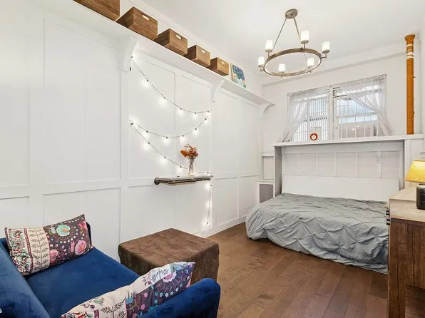 20 Jane St APT B, Manhattan, NY 10014