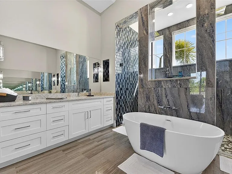 638 Manns Harbor Dr — Photo 48