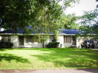 8974 Meadowood St, Baton Rouge, LA 70815