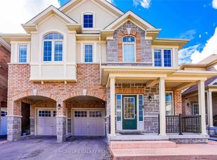 39 Mosely Cres, Ajax, ON L1Z 0M9