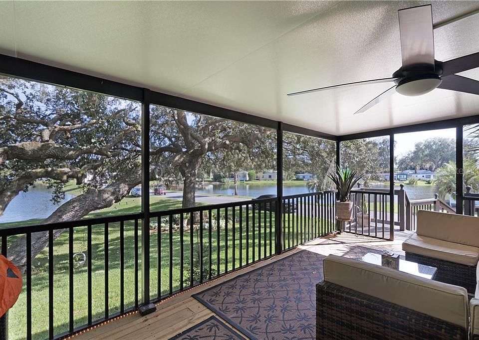 1st image of 901 Kim Ln