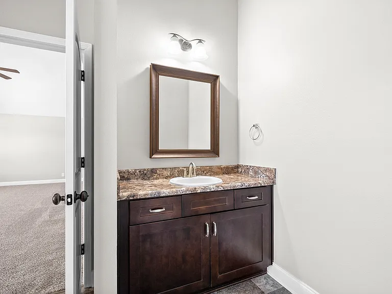 1236 Winterset Dr — Photo 25