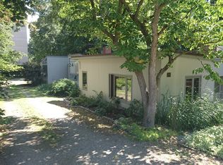 24 Monmouth Ct, Brookline, MA 02446