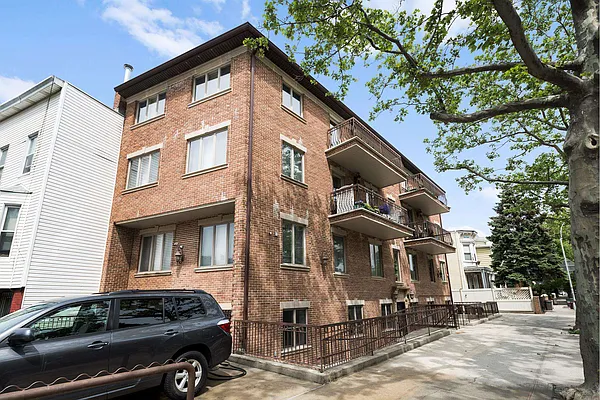 Sold by Douglas Elliman | media 13