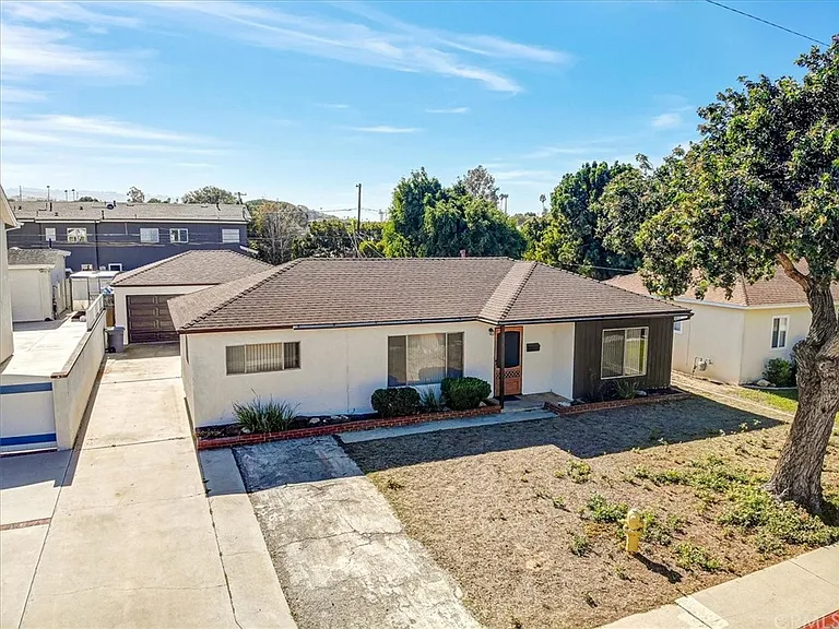 4604 Mindora Dr — Photo 61