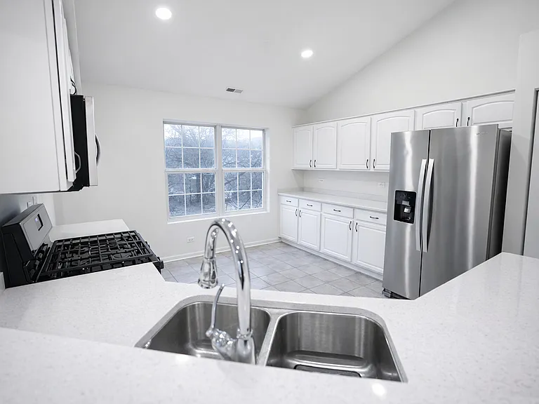 2866 Stonewater Dr #2866 — Photo 7