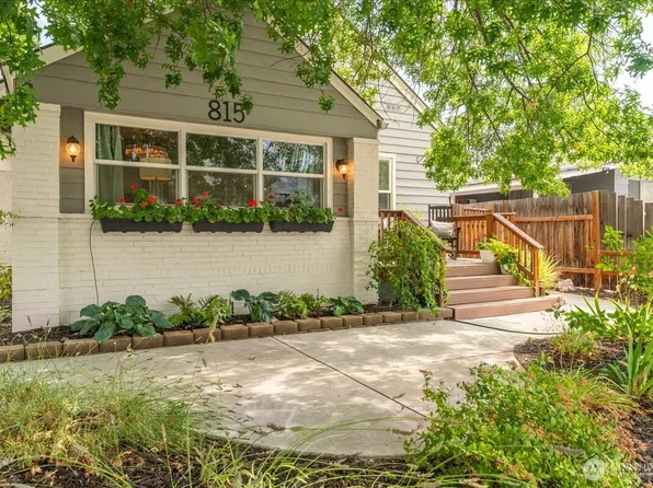 815 Monroe Street, Wenatchee, WA 98801