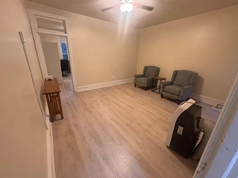 4241 Main St — Photo 13