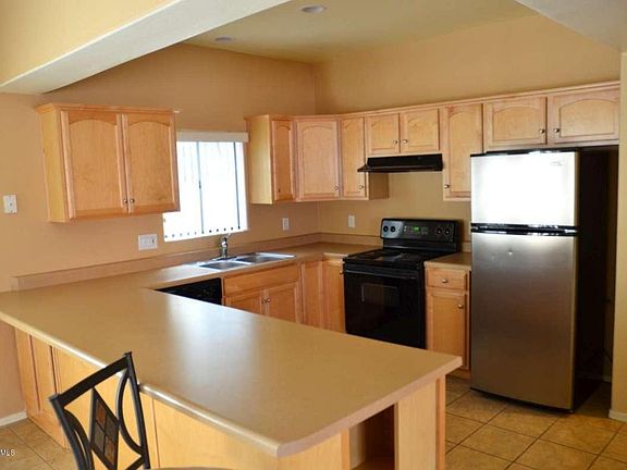 5th image of 3436 N Kleindale Pl