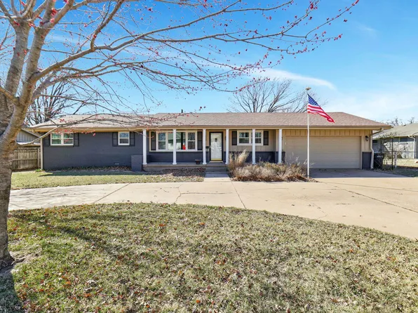 2223 Moyle St, Augusta, KS 67010