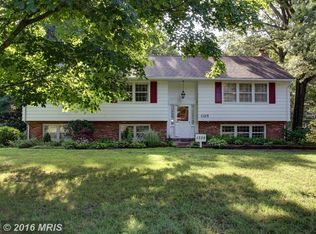 1325 Cape Saint Claire Rd, Annapolis, MD 21409