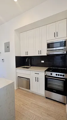 Rented by Skyward | media 10